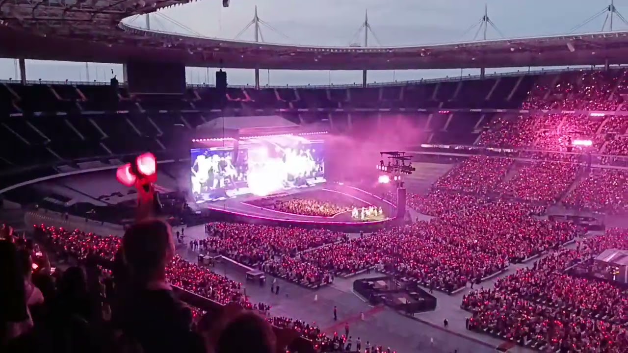 Blackpink Deadline world tour - APT (03-Aug-2025 Paris day 2)