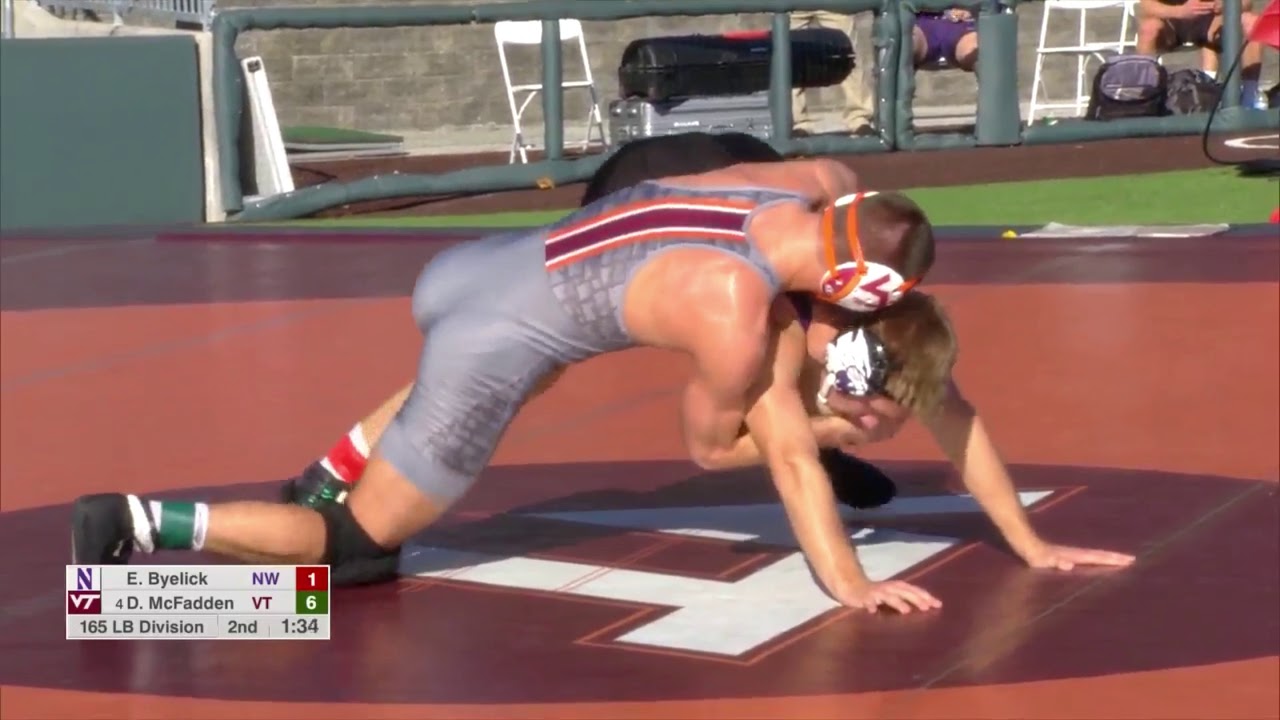 165lbs  David McFadden (Virginia Tech) maj dec Shayne Oster (Northwestern)