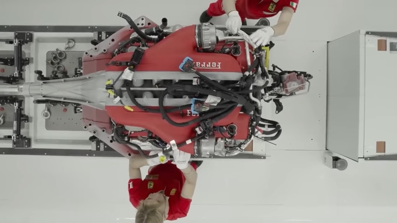 Внутри секретного завода суперкаров Ferrari 🔥 (Вы не поверите!)