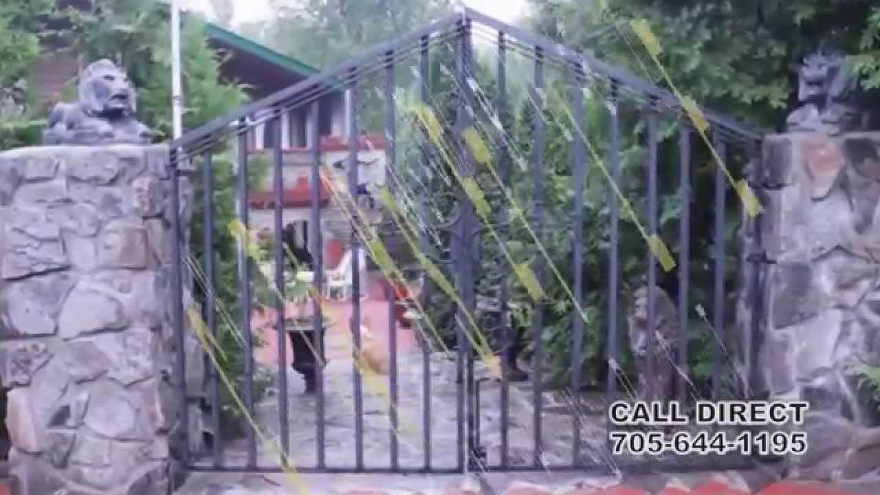 The Castle - 270 Lorne Street, Gravenhurst, Ontario