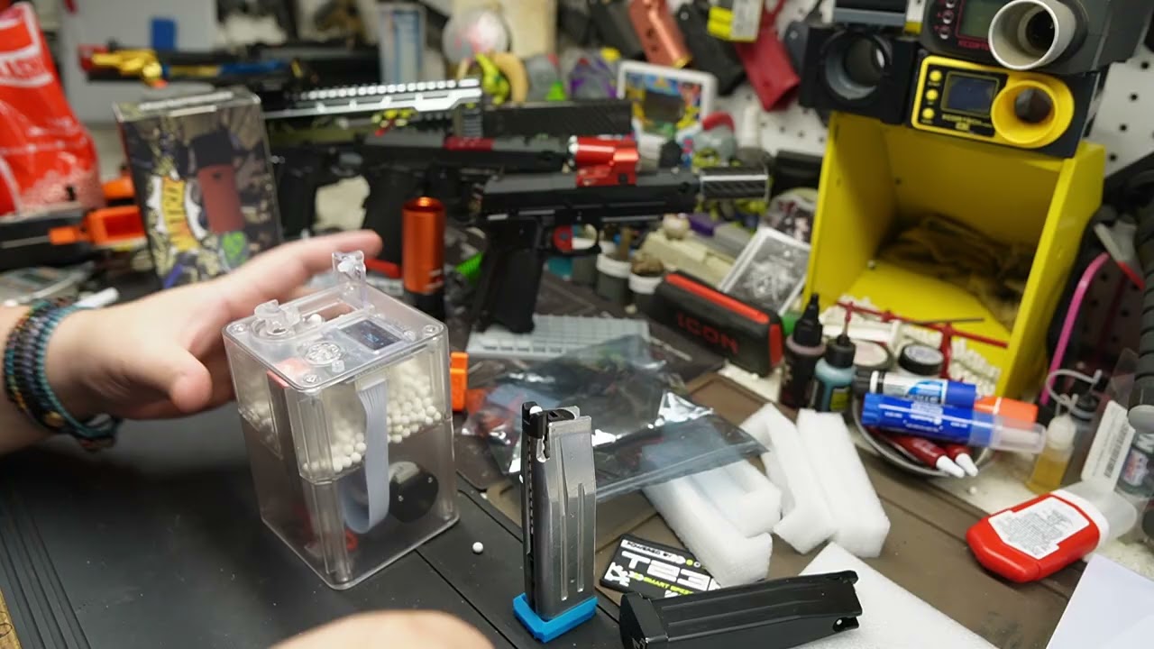 Unboxing / Testing T238 Electric Speed Loader Pro (1/2)