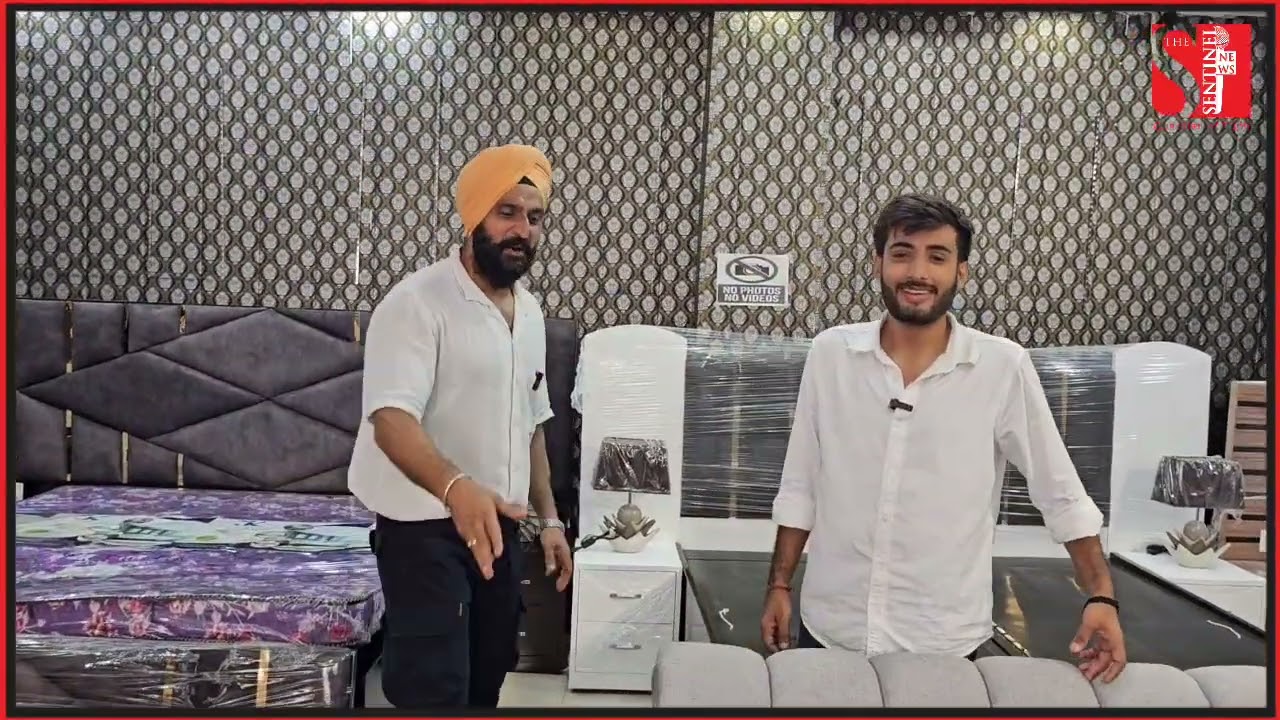 हम फर्नीचर पीछे से खरीदते नहीं हैं, खुद बनाते हैं इसलिए इतना मजबूत और सस्ता हैं!