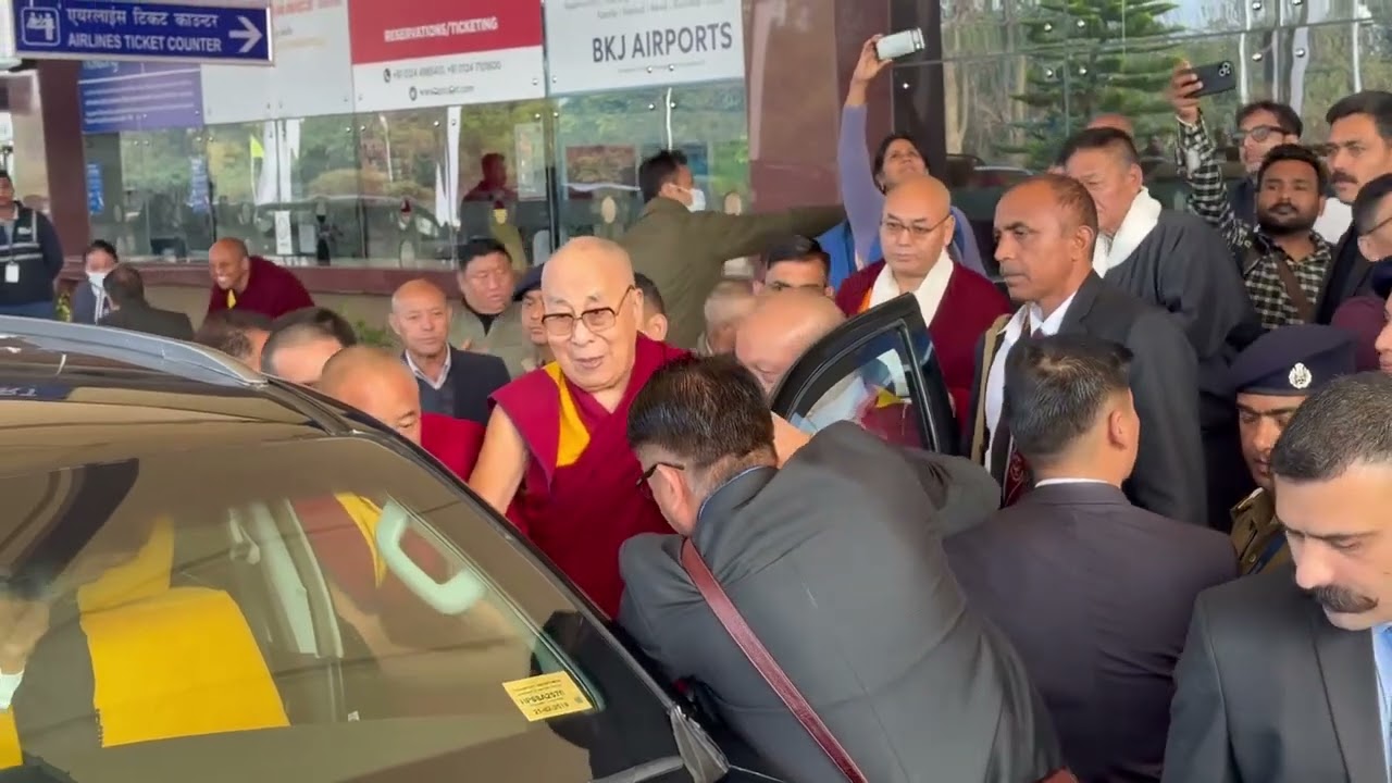 His holiness Dalai Lama safely arrived in Dharmasala. #monk #buddhism #love #youtubevideo #fypシ 