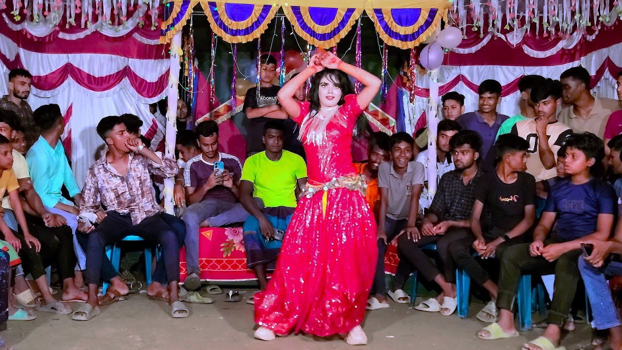 Kolsi Futa Koira Dimu | কলসী ফুটা কইরা দিমু | Bangla New Dance | New Wedding Dance | Juthi Dance