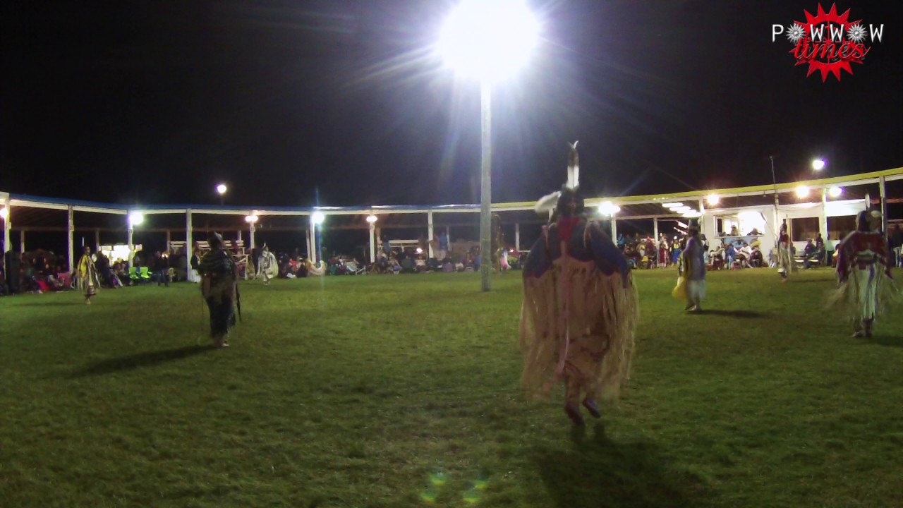 Jr Womens Traditional Finals Round Dance @ Ochapowace Powwow 2016