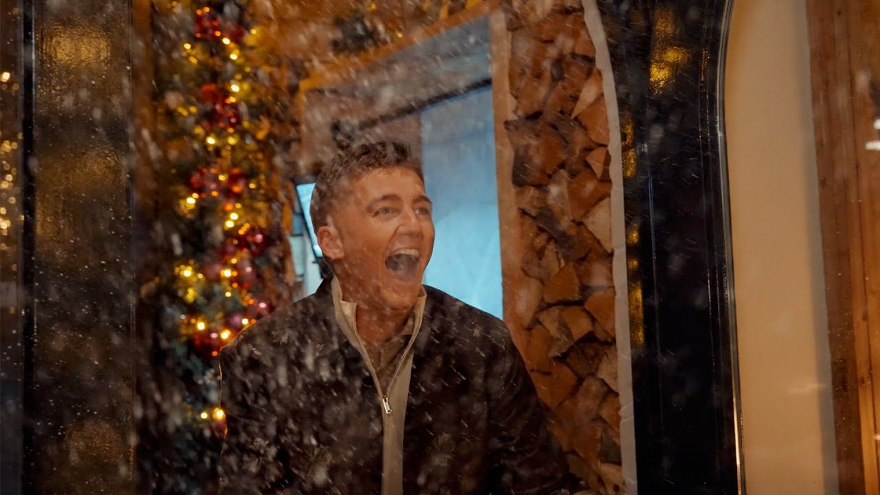 Mart Hoogkamer - Kerstfeest Met Elkaar (Offici&euml;le Videoclip)