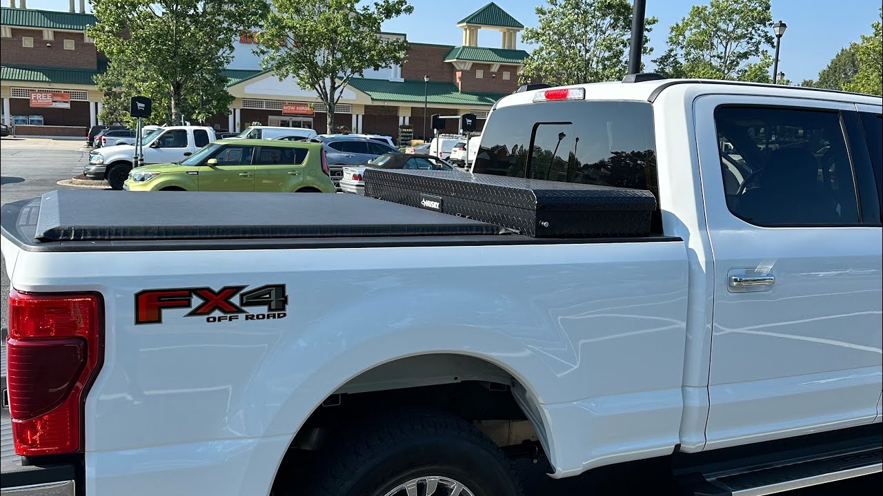 Toolbox Roll-up tonneau cover. (Access)