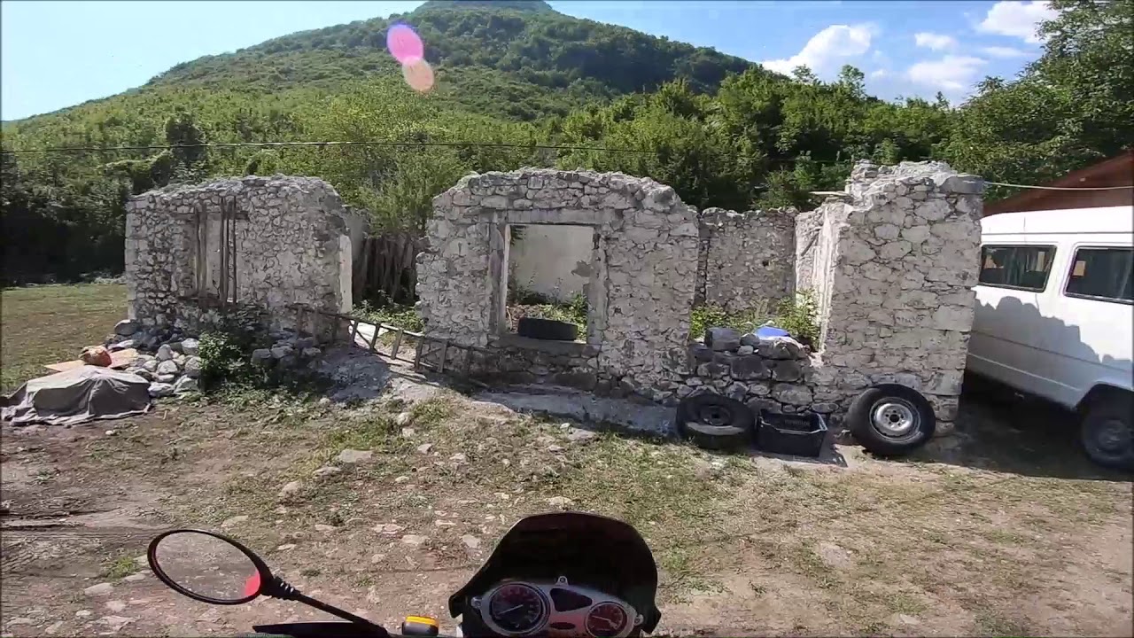 Nderlysaj Albania wieś którą omijamy