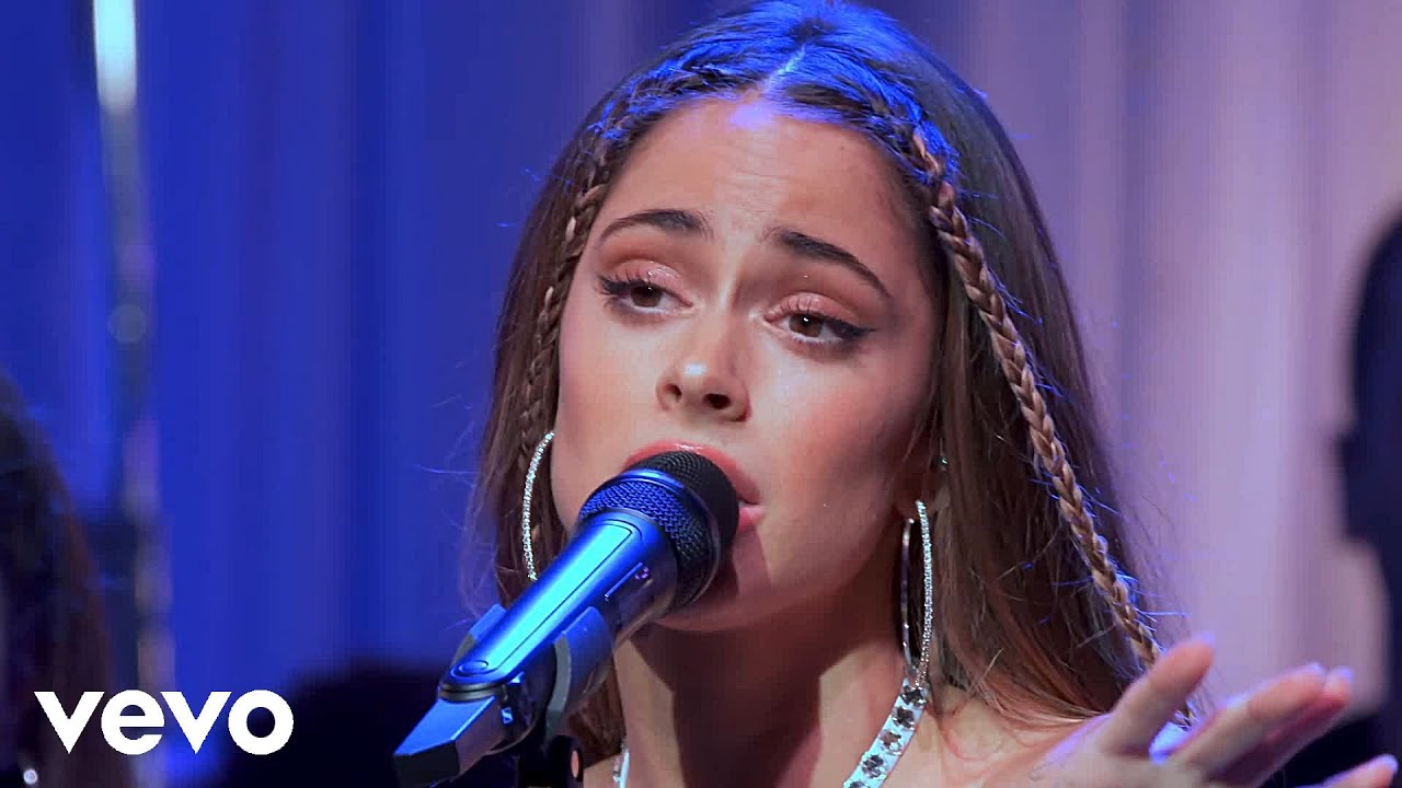 TINI - Un Beso En Madrid (Live at Teatro Maipo | Streaming Claro Sessions 2021)