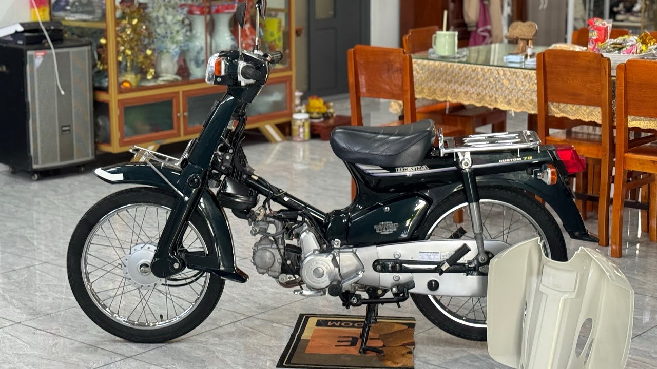 ( Đã Xong ) Sướng Không Thể Tã” Honda Cusstom 70 Date 1995 Nội Địa Japan Call/Zalo 0939976968 