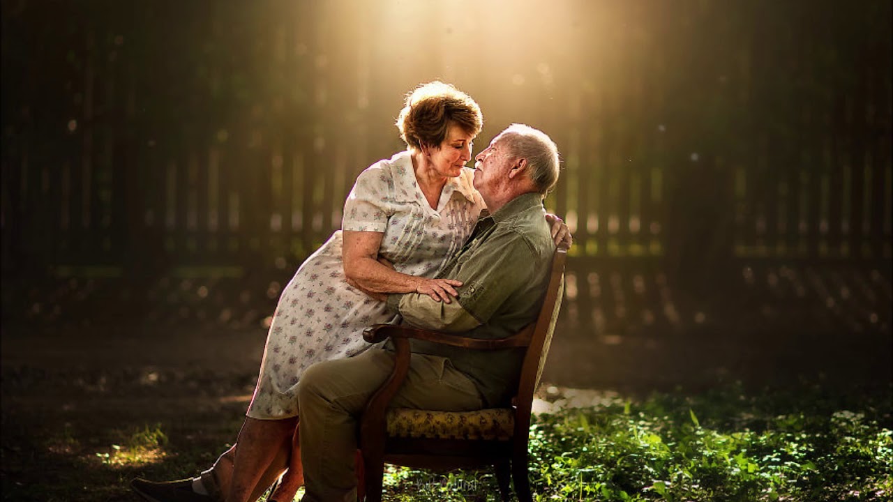 Elderly Couples pose for Engagement Style Photos Slideshow