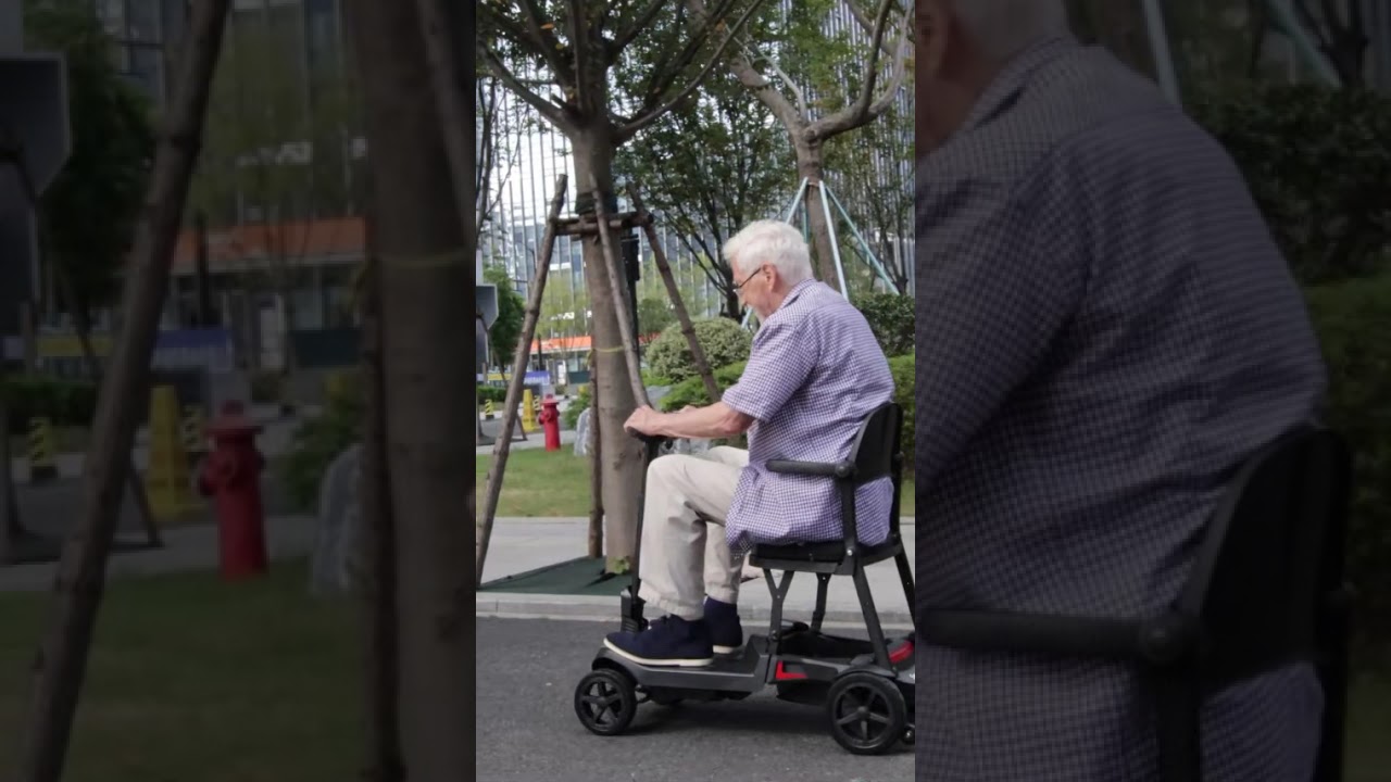 Easily fits in the trunk — light enough for seniors to lift on their own!