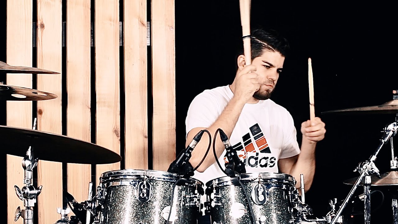 Como Dijiste, En el Trono Esta, Él nos ama - Christine D'Clario/Medley (Drum Cover) Hector Garcia