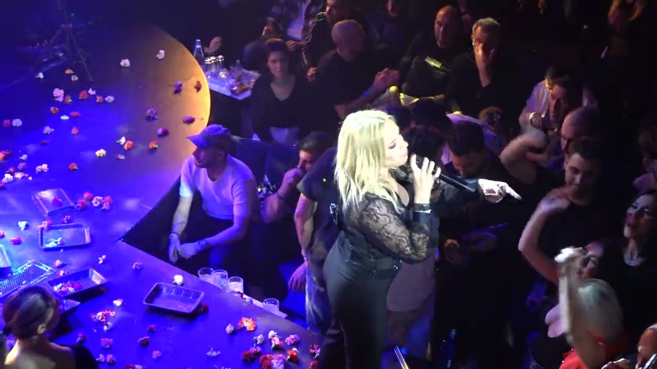 Δυστυχώς | Πεγκυ Ζηνα live Mezzo #kostasrallis #peggyzina
