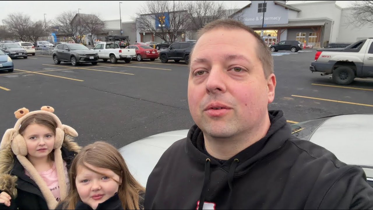 Walmart Errands With My Daughters + Taco Bell Lunch 