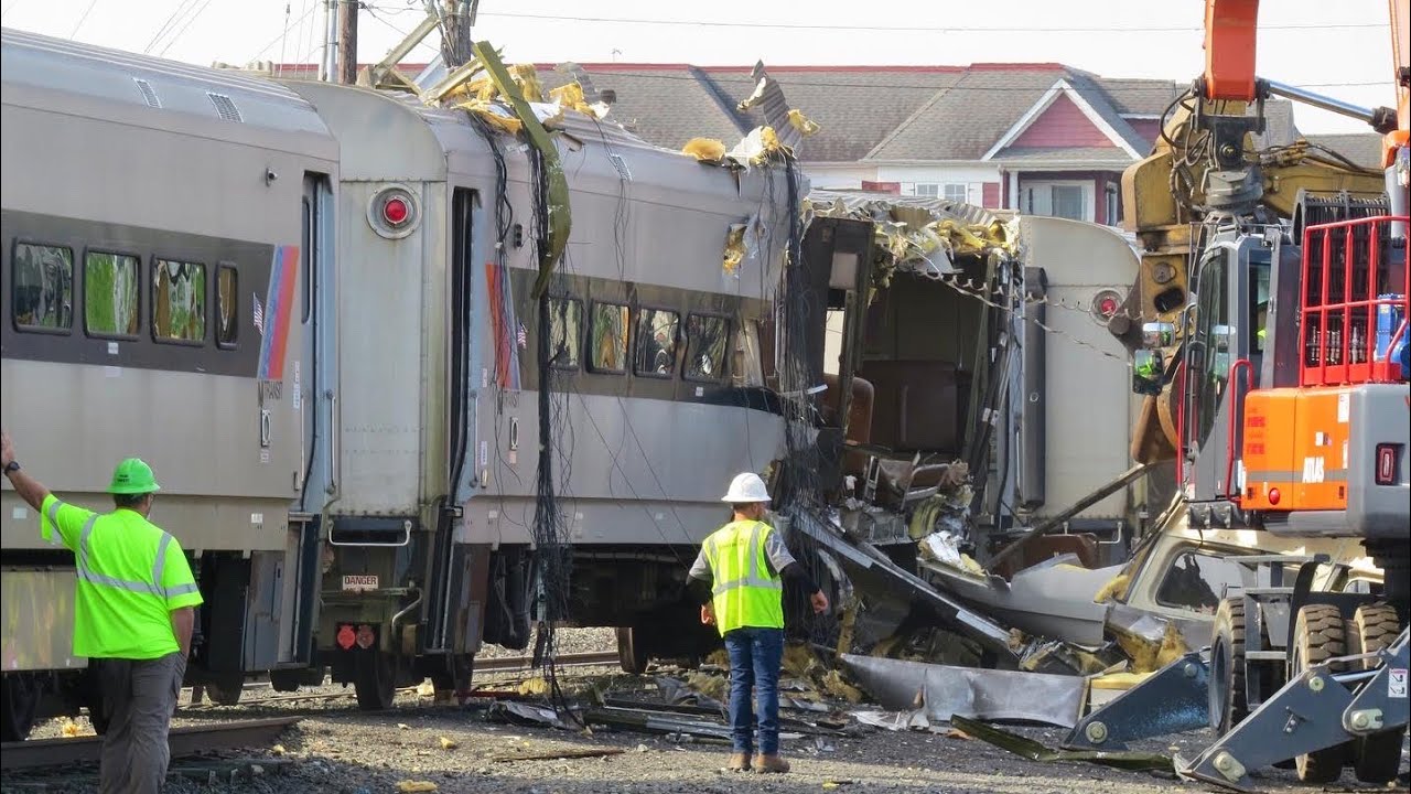 NJ Transit Comet III Railcar Scrapping