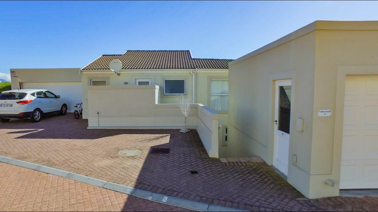 3 Bedroom House for sale in Western Cape | Cape Town | Tableview And Blouberg | Big Bay |