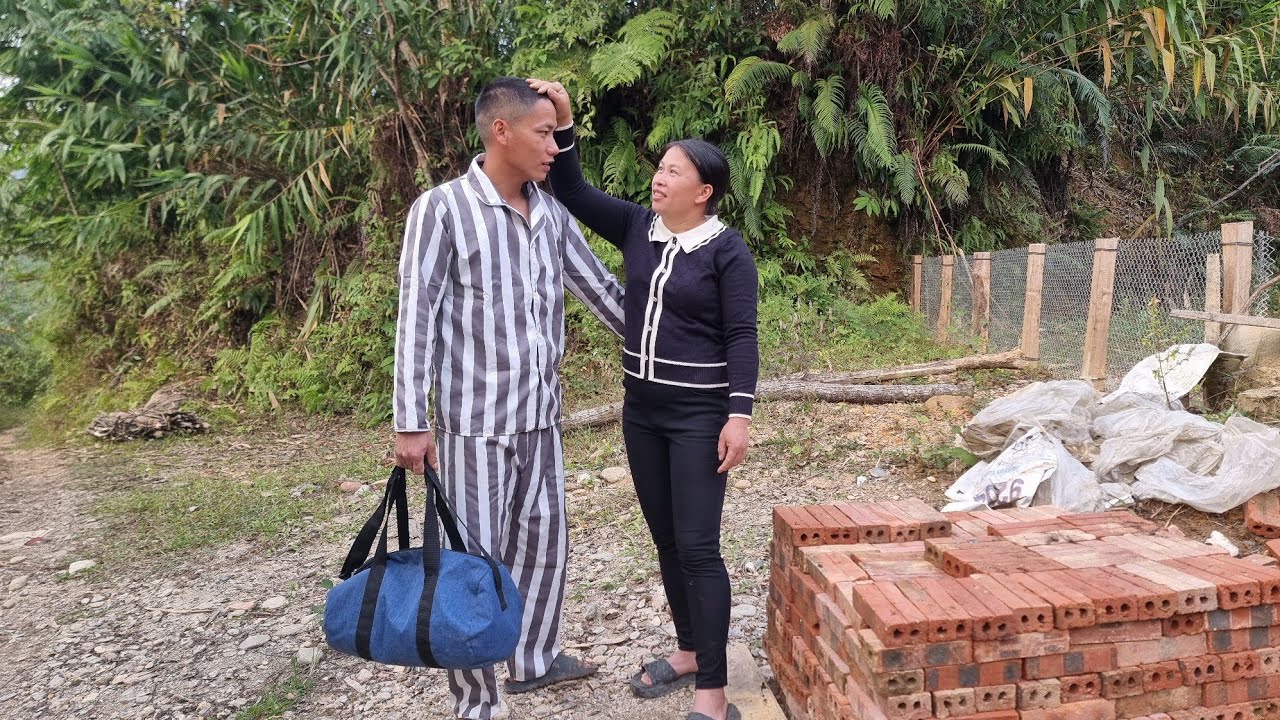 Girl surprised when husband returns after many years in prison / Ly Nhe