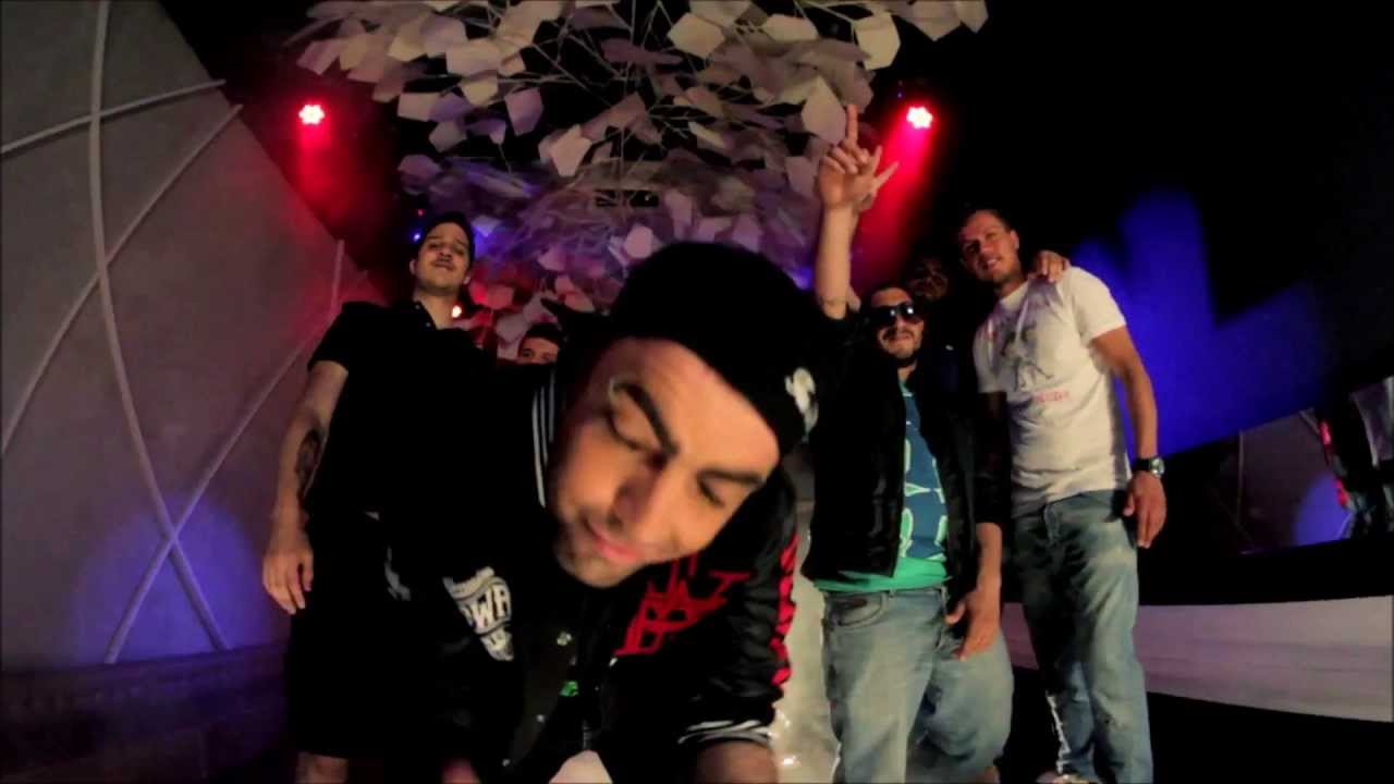 TUS  &Kappa;ά&nu;&epsilon; &alpha;&upsilon;&tau;ό &pi;&omicron;&upsilon; &sigma;&omicron;&upsilon; &epsilon;ί&pi;&alpha; _ TUS - Kane afto pou sou eipa - &Omicron;fficial Song Video Clip