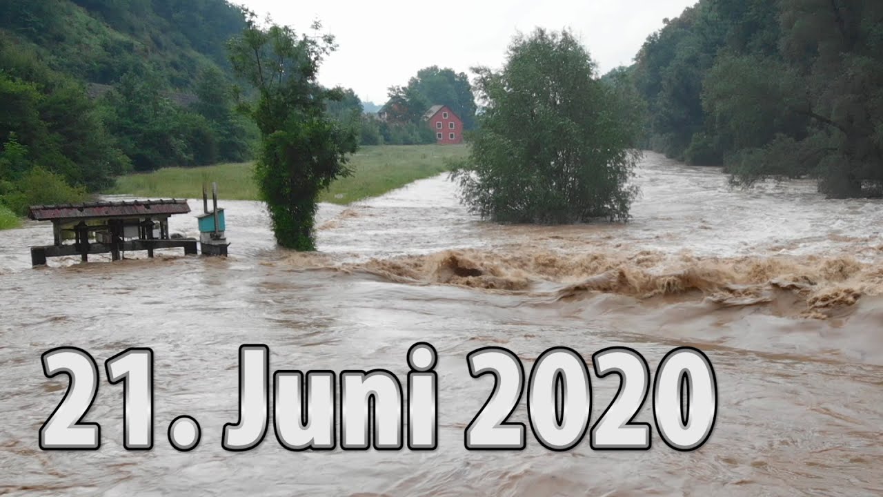 Zelking: High Water at the Melk-River