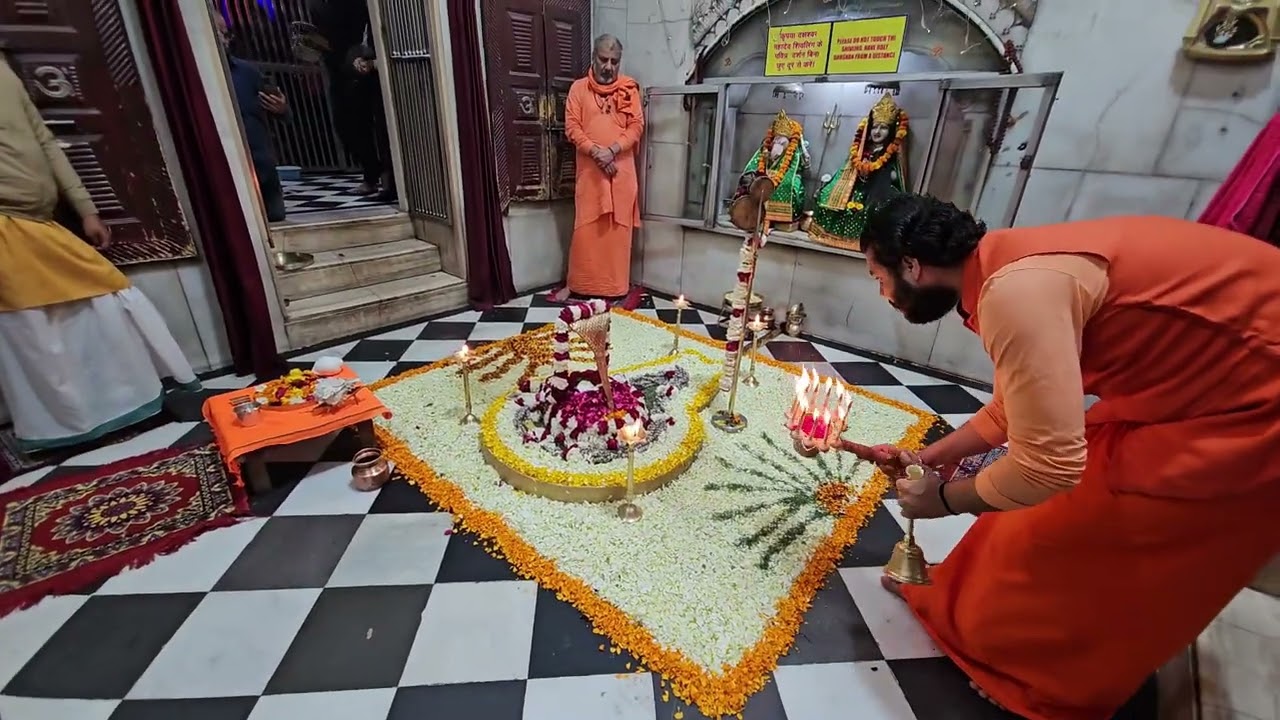 हरिद्वार का प्राचीन महादेव मन्दिर शिव लिंग श्री दक्षेश्वर महादेव जी कनखल हरिद्वार  #महादेव #शिव 