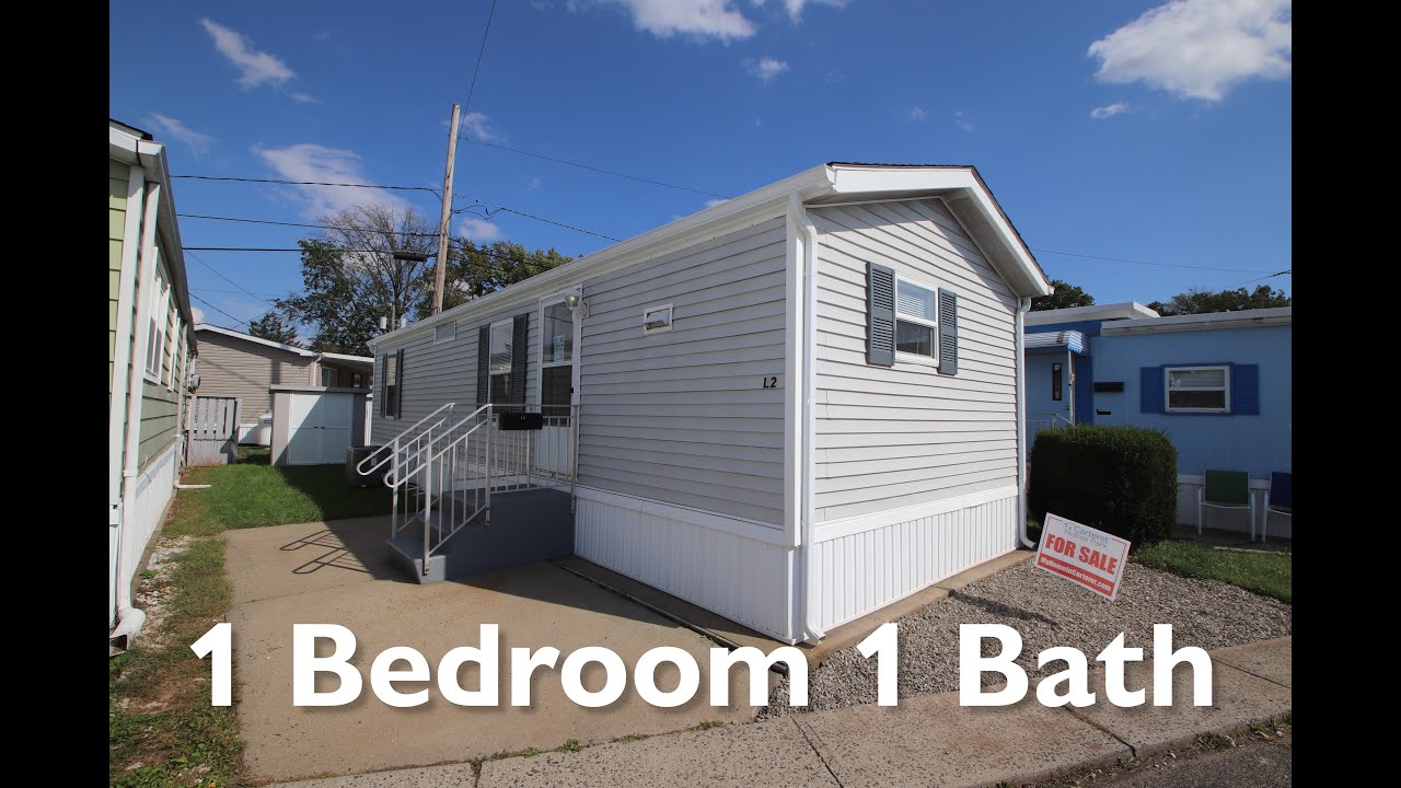 L-2 SOLD 1 Bedroom 1 Bath Manufactured Home $55,000 Carteret, NJ www.MyHomeInCarteret.com