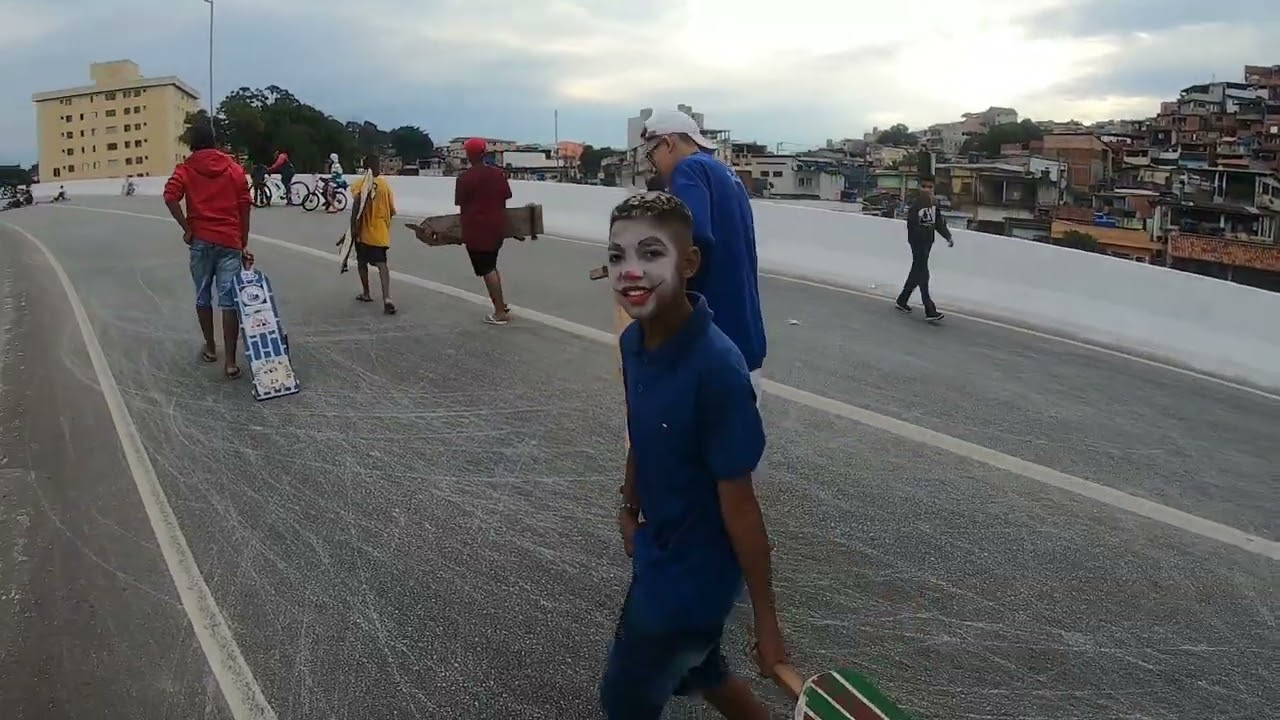 ANIVERSARIO DE PIRAPORINHA - VIADUTO FECHADO PARA LAZER das CRIANÇADAS na M' BOI MIRIM