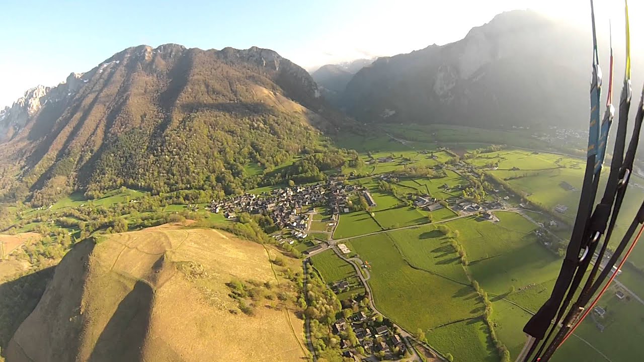 1er vol Parapente Avril 2015 Accous