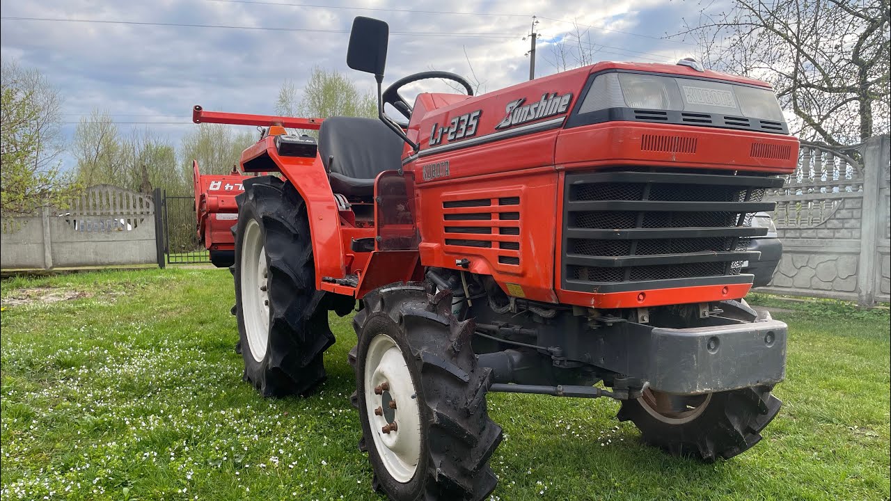 Kubota L1-235, старий надійний японець!