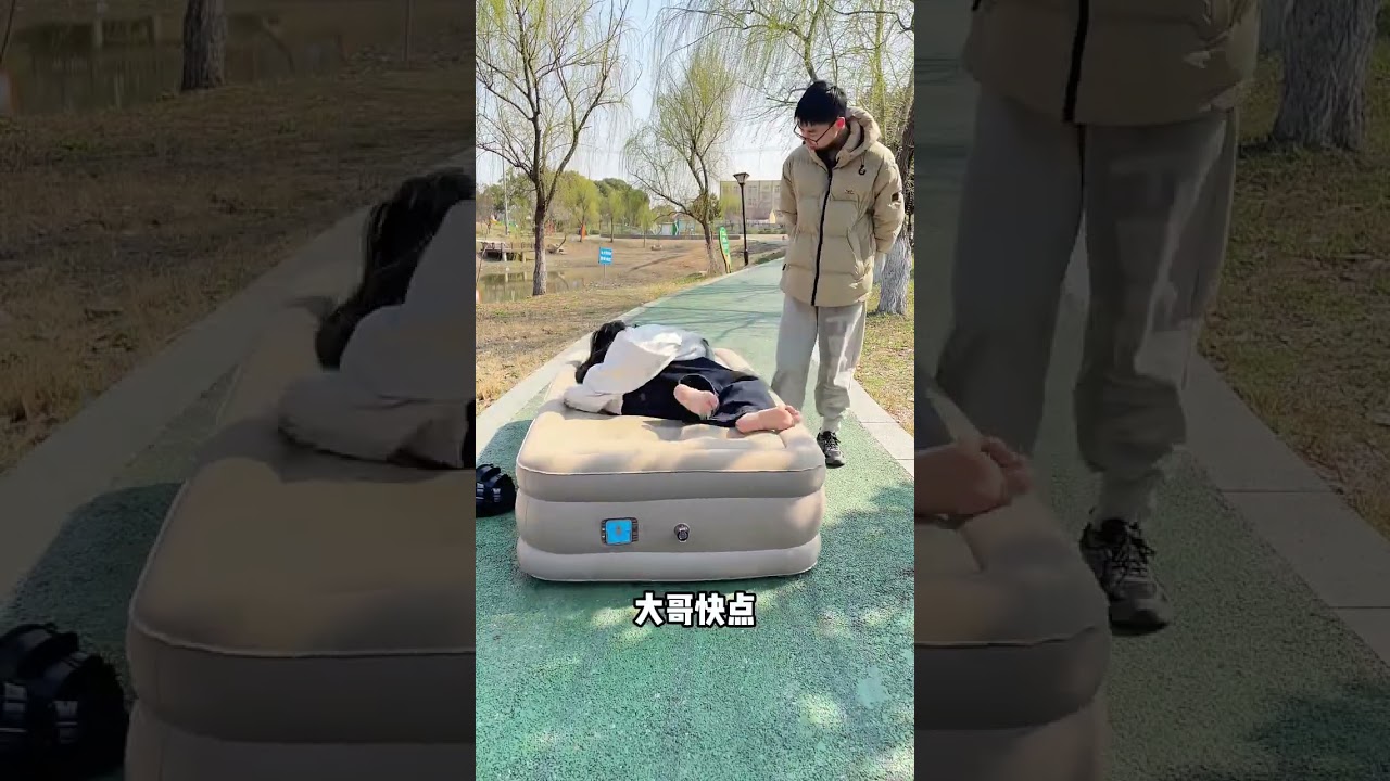 Automatic inflatable bed, free your hands automatic inflation automatic deflation #youtubeshorts