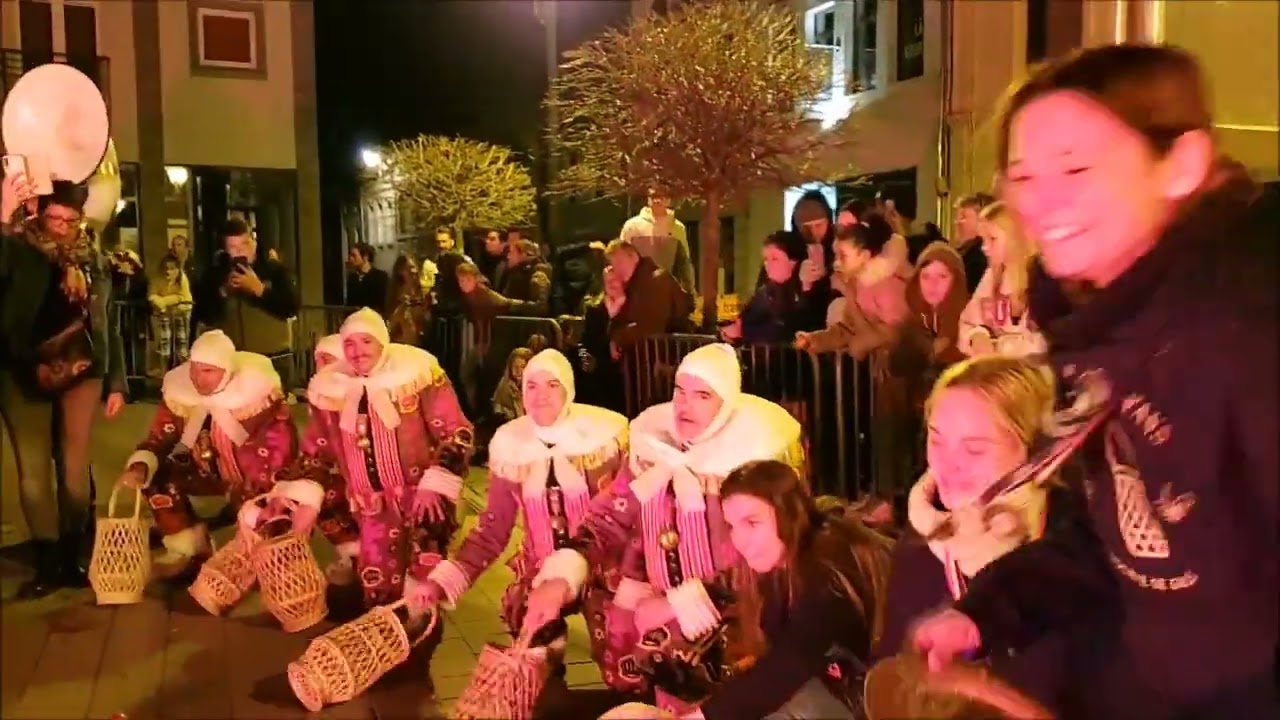 Place de Genappe,Brûlage des bosses 11 Avril 2022
