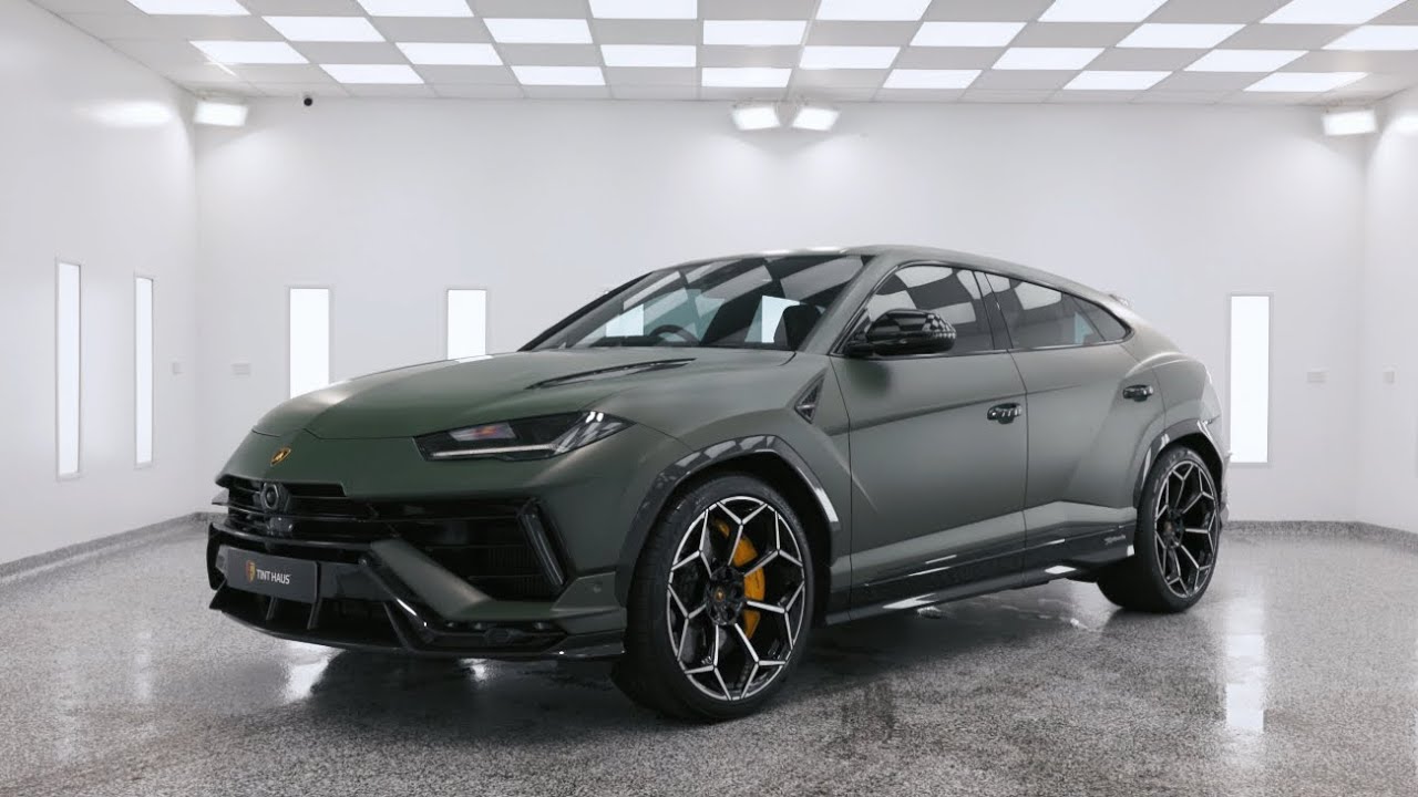 Lamborghini Urus Coloured PPF Conversion