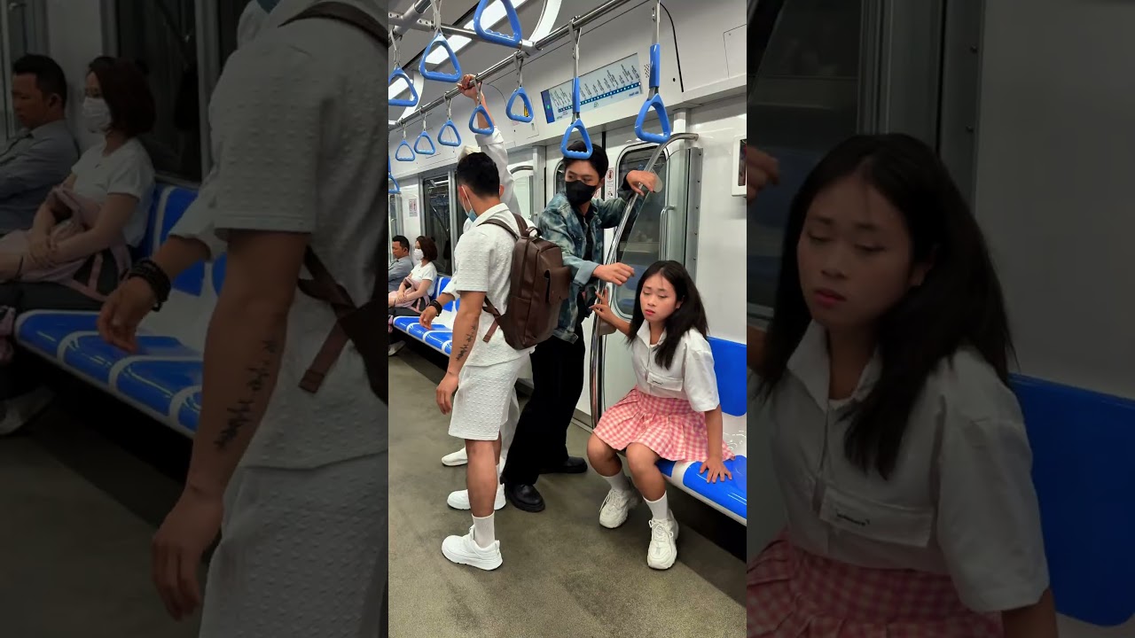 Rescuing a Girl on the Subway | ONEMAN #ONEMAN #KindnessMatters #StopAbuse #Respect #EverydayHero
