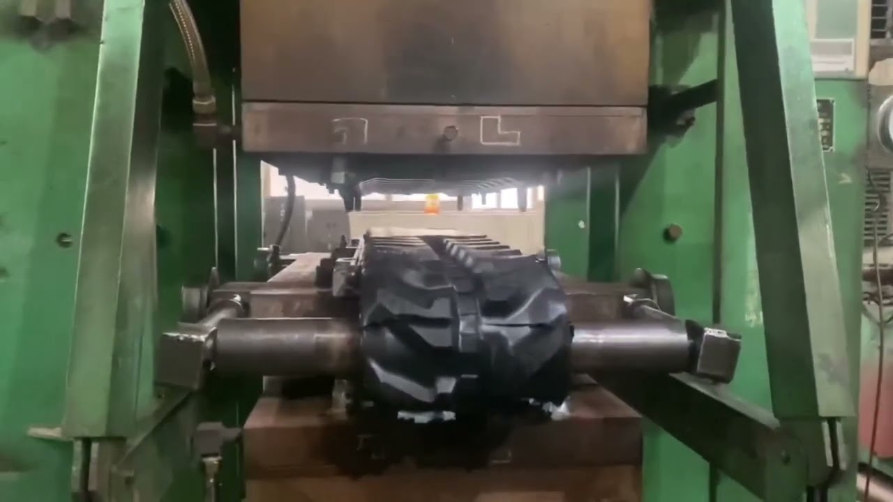 How Rubber tracks made？