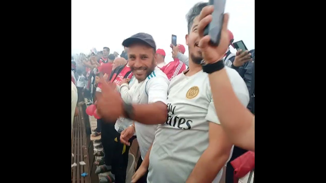 كراكاج وداد مستغانم واختفاء الملعب بمن فيه
