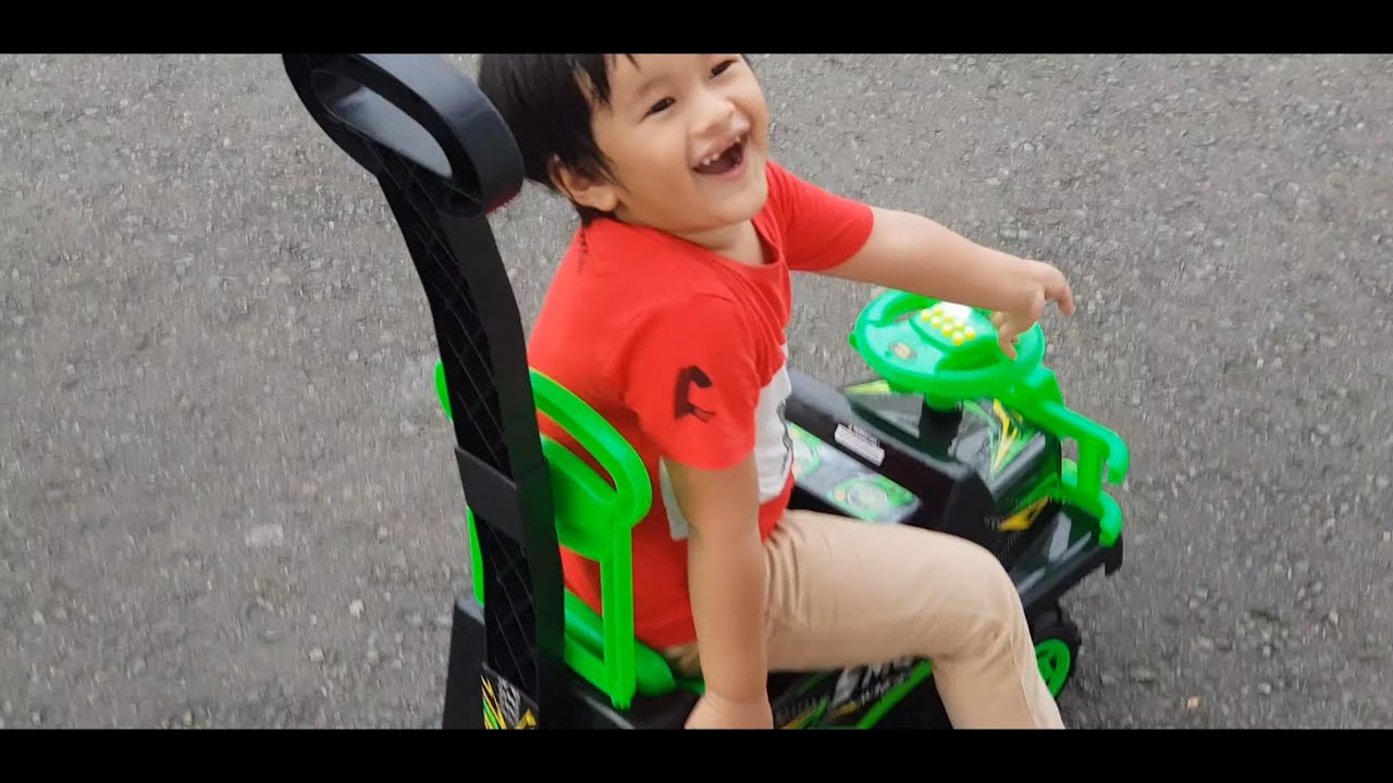 BERMAIN MOBIL DORONG