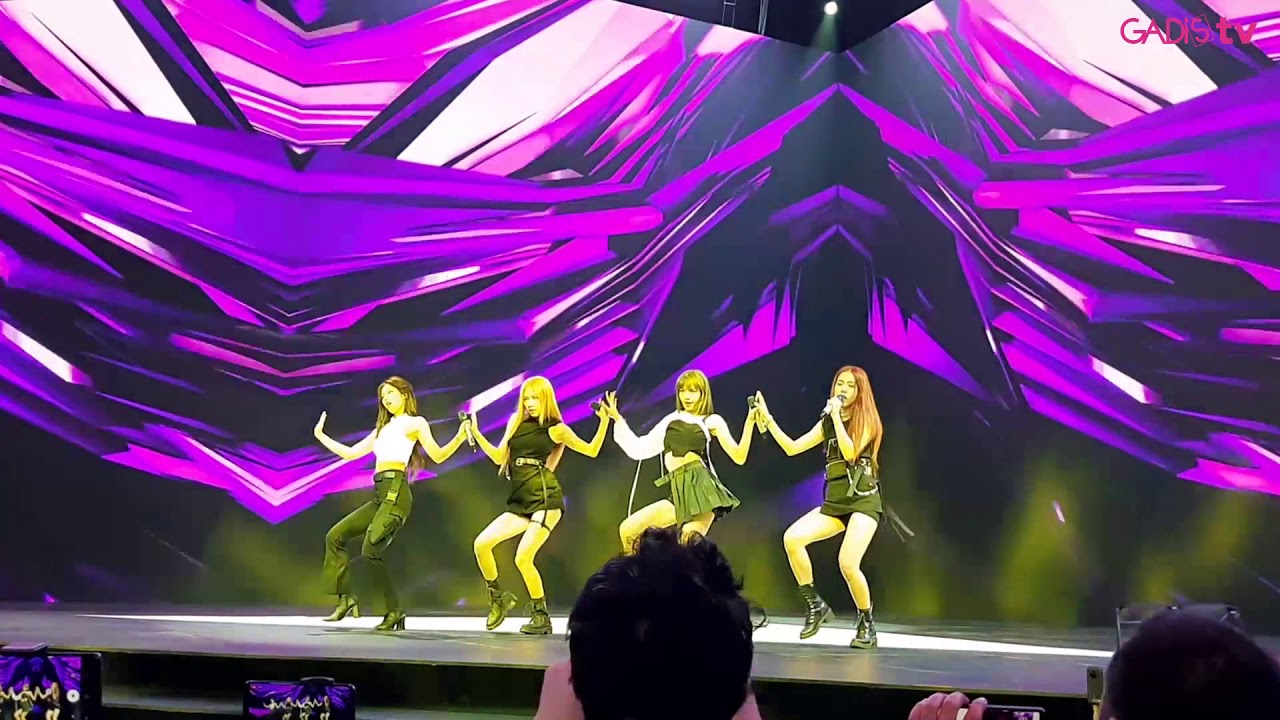 BLACKPINK - Kill This Love (Live at Samsung Galaxy A Event, Bangkok, Thailand)