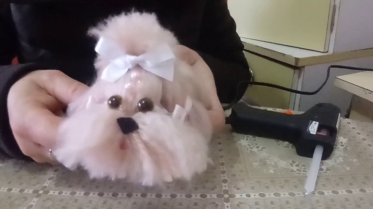Cachorrinho de lã com corpo de fuxico