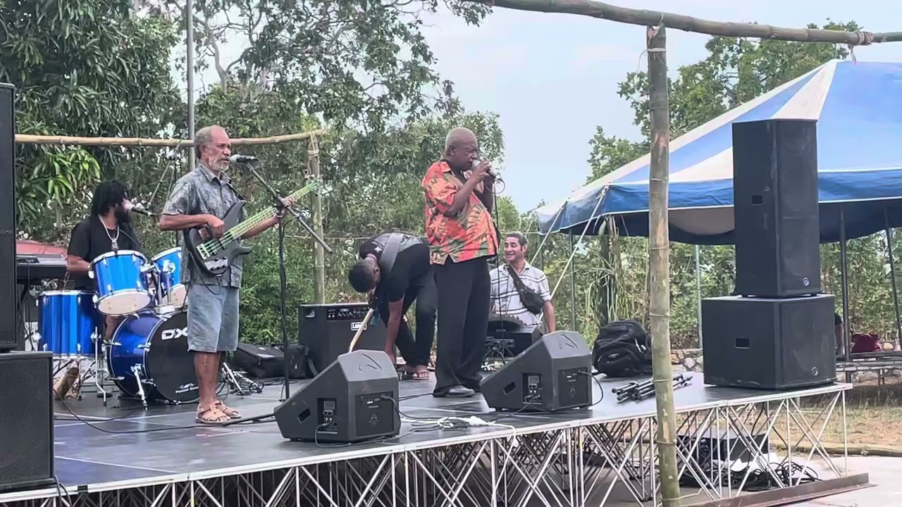 Deejays of Tubusereia with their hit song, “Lalokau” @MangiHB