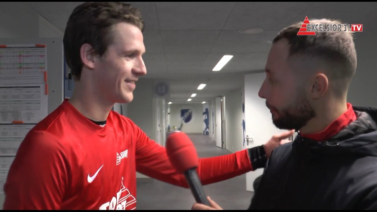 Gradus Hempenius in gesprek met Hielke Penterman, na afloop van VV Lunteren - Excelsior'31