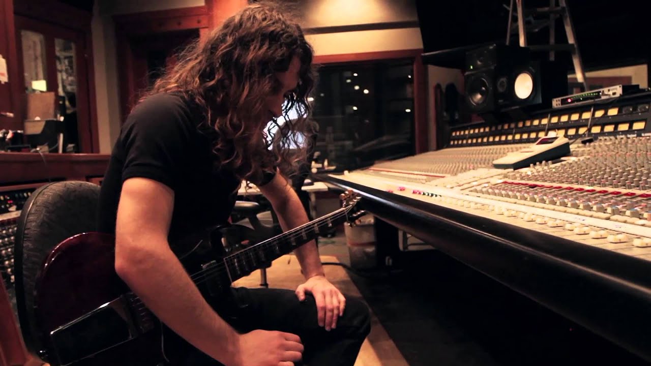 AIRBOURNE 