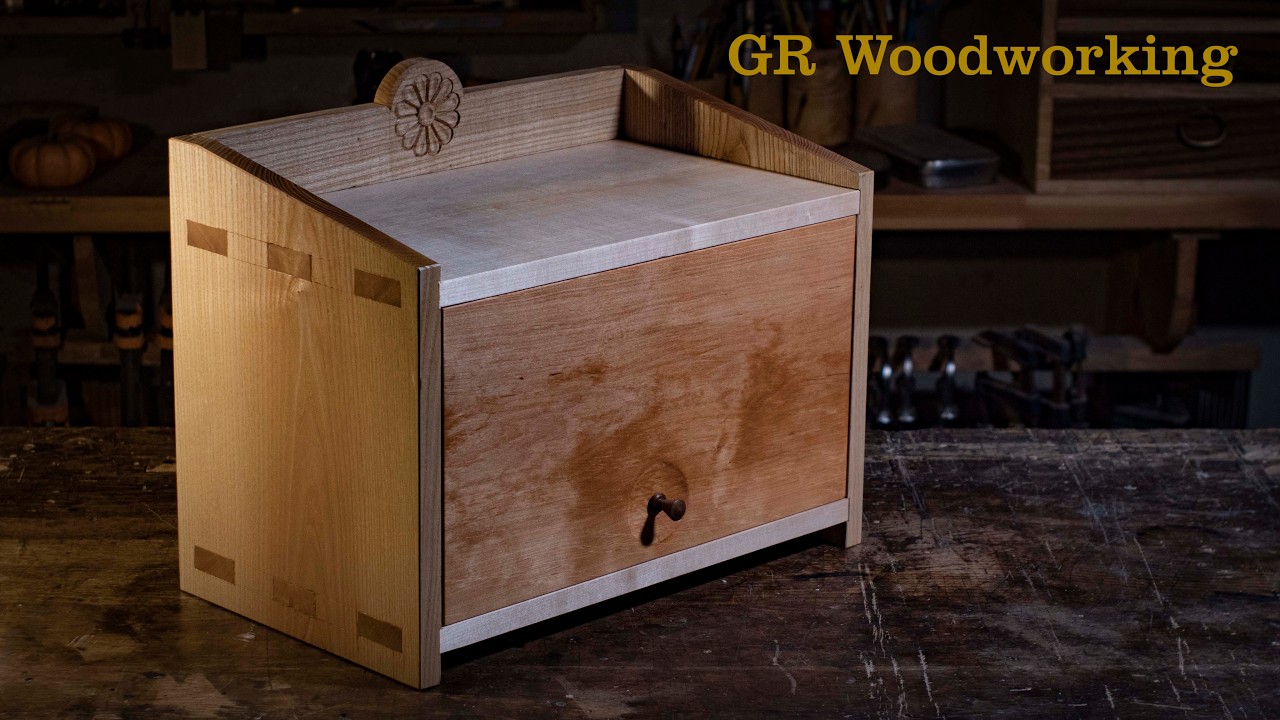 Bread bin making