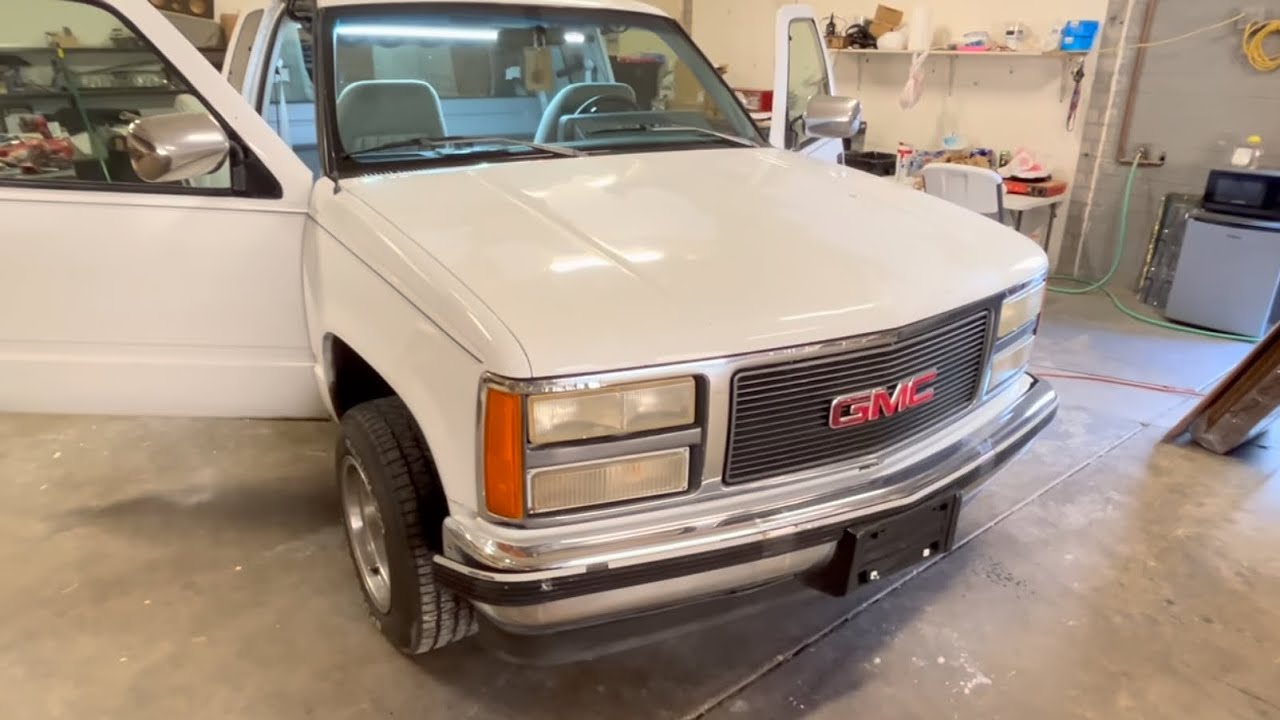 1993 GMC Sierra Blow Thru Box Install pt. 1