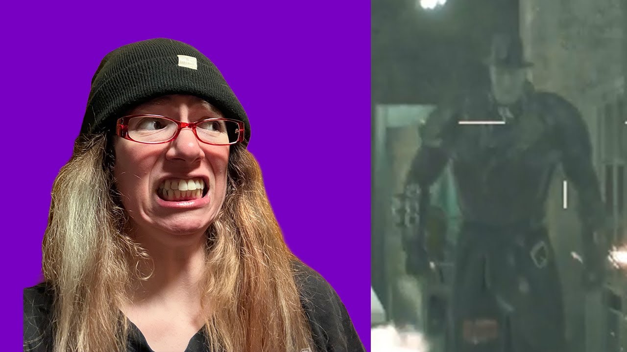 He Terrifies Me!-Resident Evil 2 (Claire)[4]