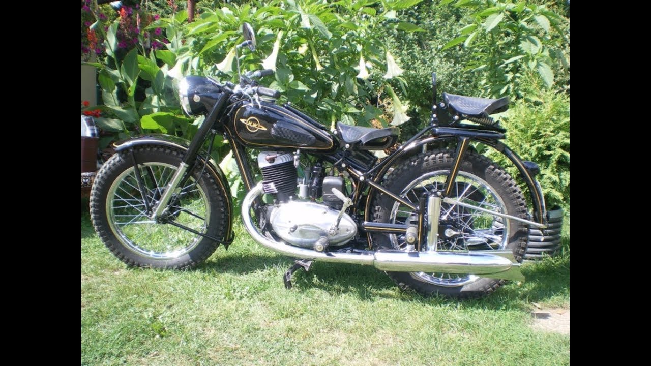 IŻ 49 renovation
