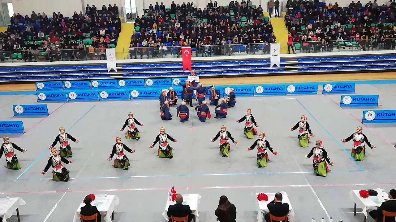 Tavşanlı halk eğitim merkezi halk oyunu ekibi iğde dalı