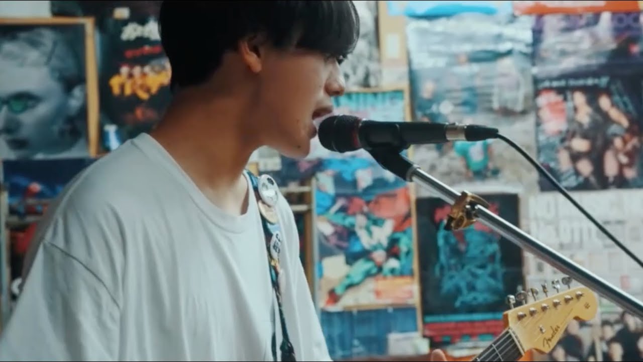 Fish and Lips - HERO [Music Video]