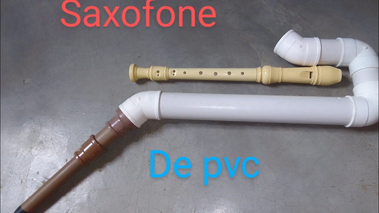 saxofone feito com cano de Pvc