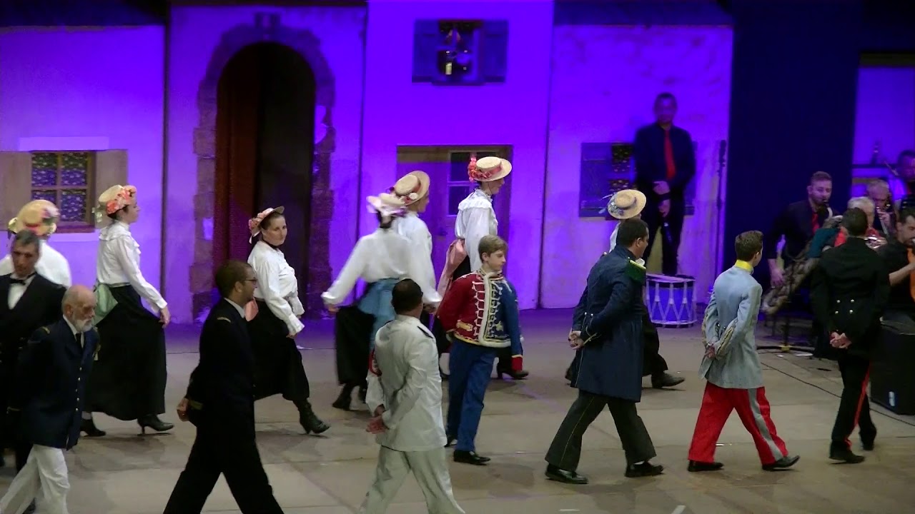 La Miougrano de Fréjus - Le quadrille des Lanciers