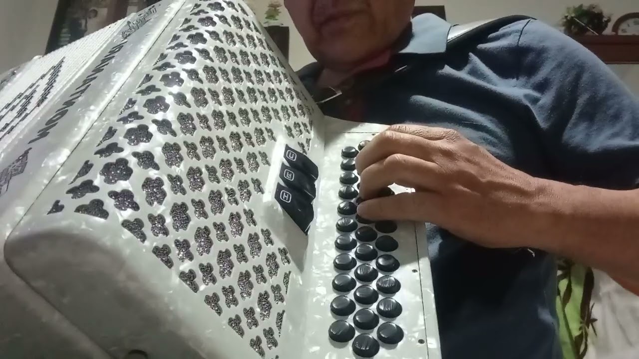 Fue una noche de pasión Arnulfo JR con gil